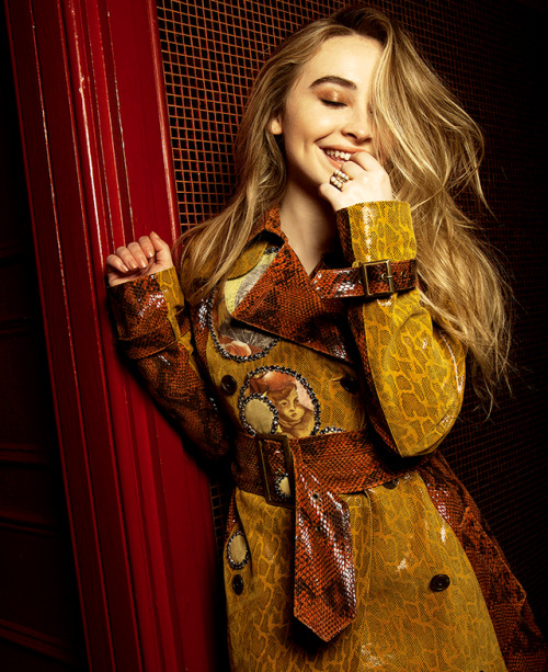 reyrose: Sabrina Carpenter for 1883 Magazine.