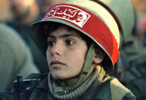 mideastnrthafricacntrlasia:enrique262:Iranian child soldiers of the Basij بسيج‎ paramilitary volunte