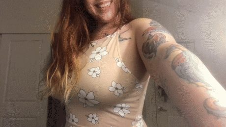 pawgworship2:  Big tits in a sundress [OC]