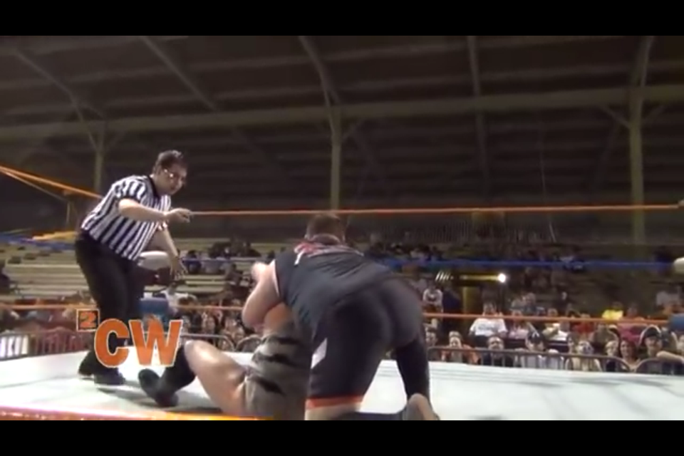 wrestlebearowens:  I miss his singlet :(