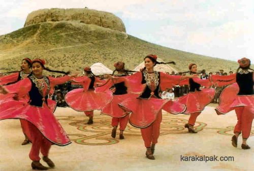 Turkic Qaraqalpaq traditional danceCentral Asian Turkic cultureOrigin of the anarkali dress in South