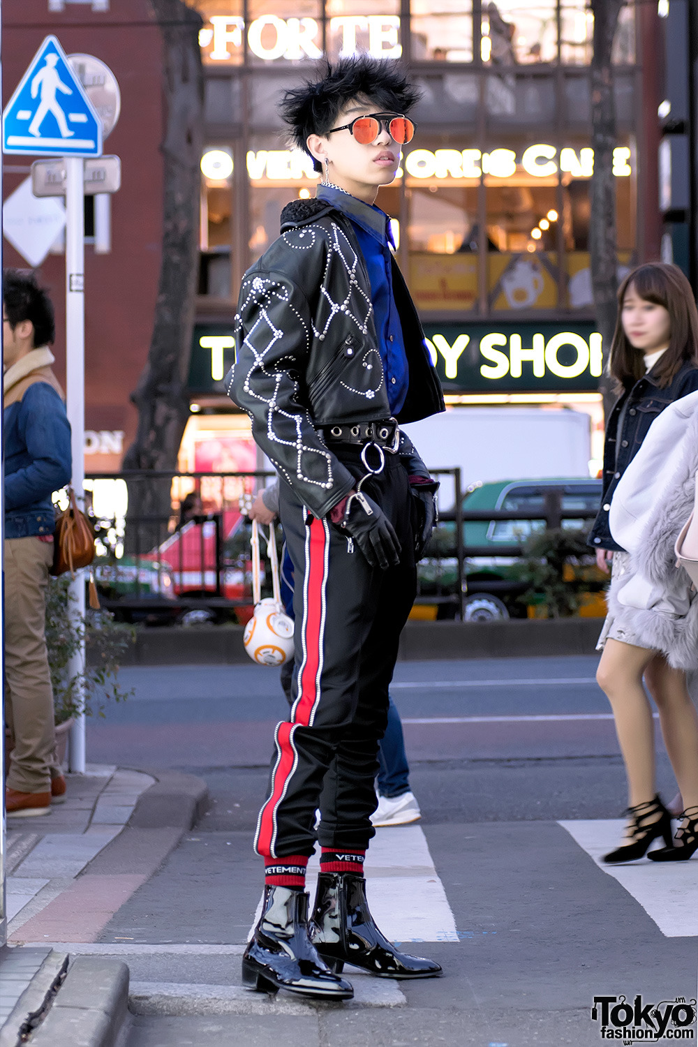 tokyo-fashion:  16-year-old Japanese high school student Ryunosuke wearing a Versace