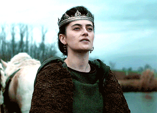 Queen Æthelflæd Of Mercia In 5.01 Of The Last Kingdom. 👑