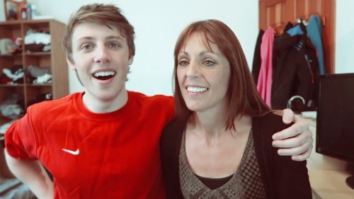 youtuber-melts: Mum and Son ❤