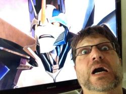 mrbutts:  draqua:  Transformers Prime Beast