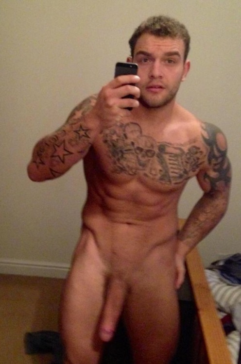 exclusivekiks:  Hot guy from London named Andy - Part 2 