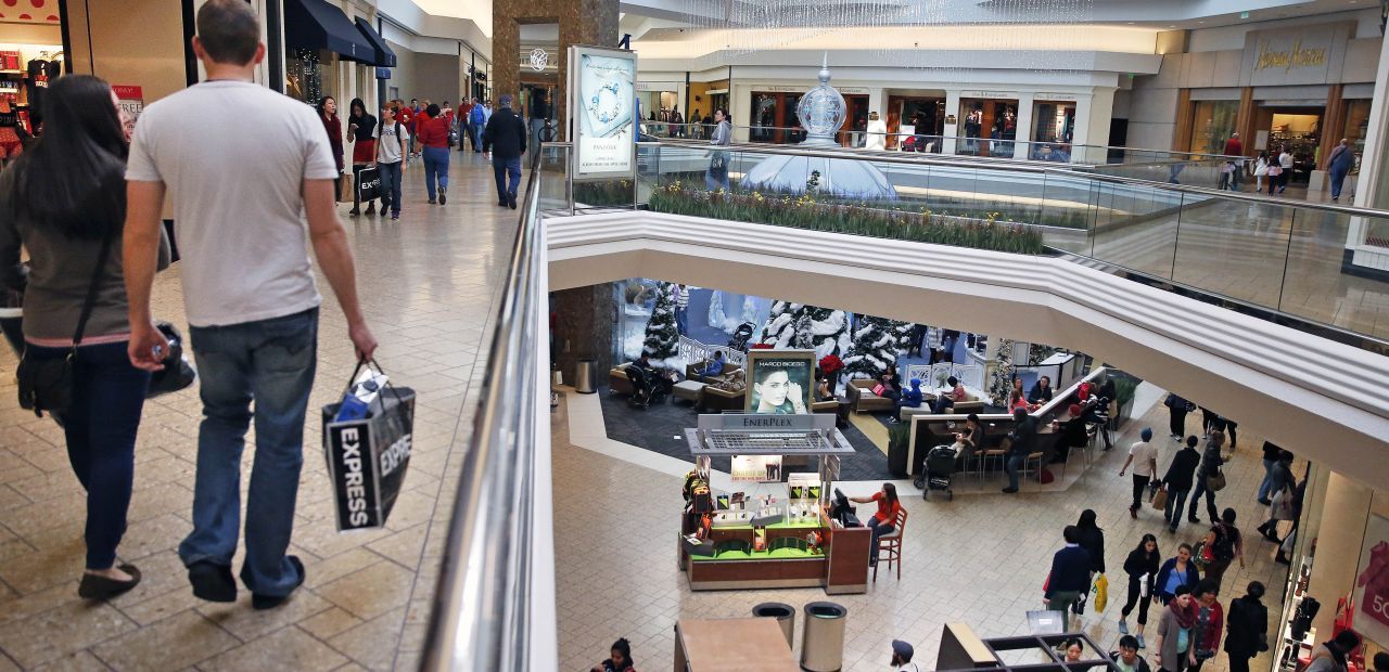 A New York mall is making sure store owners and employees have the worst Thanksgiving ever
“ Stores at the Walden Galleria in Buffalo (“the premier shopping center in Western New York”) are being forced to open their doors at 6 p.m. that Thursday,...