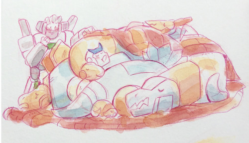 soothedcerberus:Dinobots collecting Ratchet for an involuntary nap &lt;3