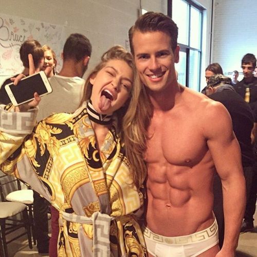 justgigihadid:  alex_sewall: #FlashbackFriday with @gigihadid for Versace 