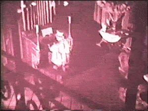 blog-anglophonic:  Early 1970s 8MM souvenir film from Disney’s Haunted Mansion ride. I’m not saying “Eff the Haunted Mansion X-mas holiday thing,” but eff the Haunted Mansion X-mas holiday thing. 