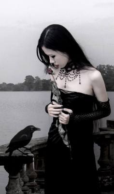 dark-beauties:  Dark beauty http://dark-beauties.tumblr.com/