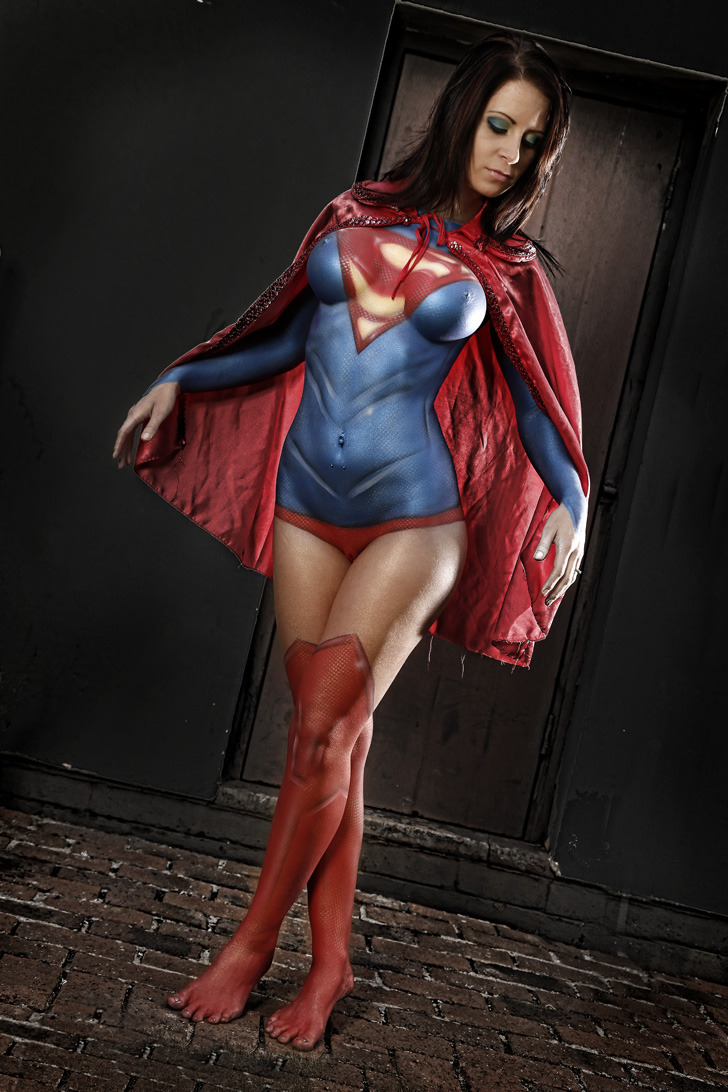 ffbp:  Supergirl Bodypaint by Airvolution 