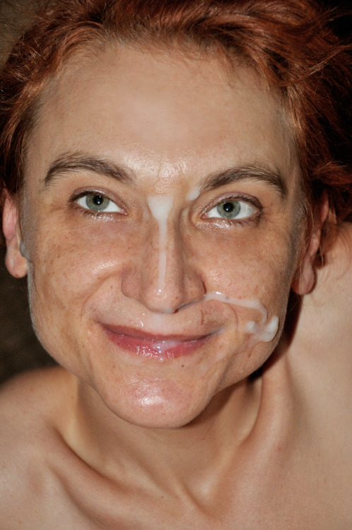 claudia-cumdrinker-cocksucker:Open eyes facials