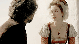 gaskells:(portuguese) women’s history meme + maria of aragon and manuel i [1/5 happy marriages]“The 