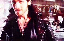 captaincronut:OUAT Bloopers: xJen and Colin