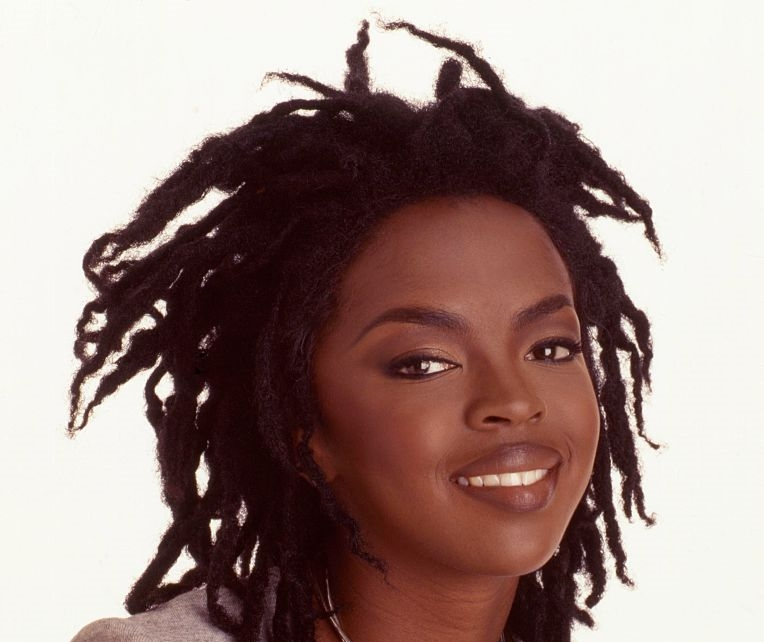 flyandfamousblackgirls:  Lauryn Hill (1998) 