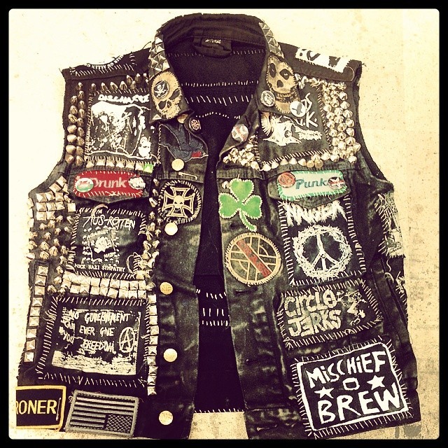 inkslinger666:  #nausea #mischiefbrew #discharge #drunkpunk #drunkpunx #crass #circlejerks