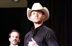  Dallas Con 2013 - J2 Panel: Jensen Ackles.