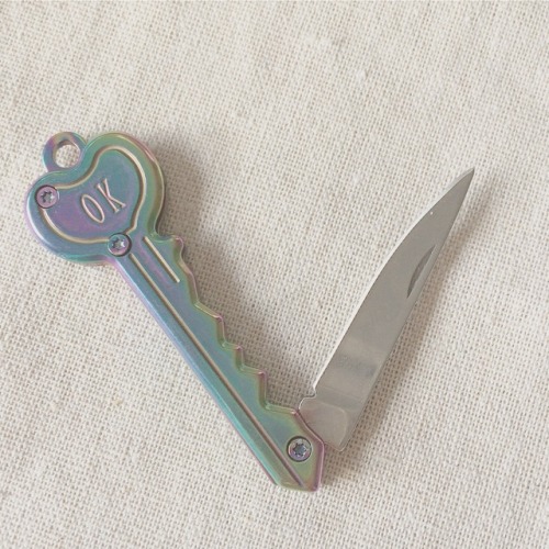 malnedott:small key knives