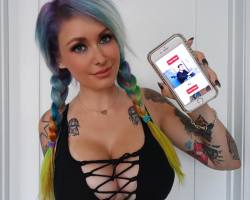 my homie @officialaj is one of the finalists for the iheartradio #risingstar comp, if ur cool u will do me a favor and spare a few seconds of your day to go throw him a vote! link is on my twitter @ djlauralux this kid is talented af and truly deserves