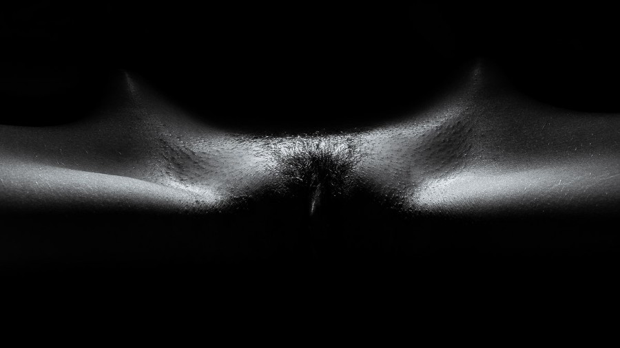 nudeson500px:  Dark Light by MartinTic 