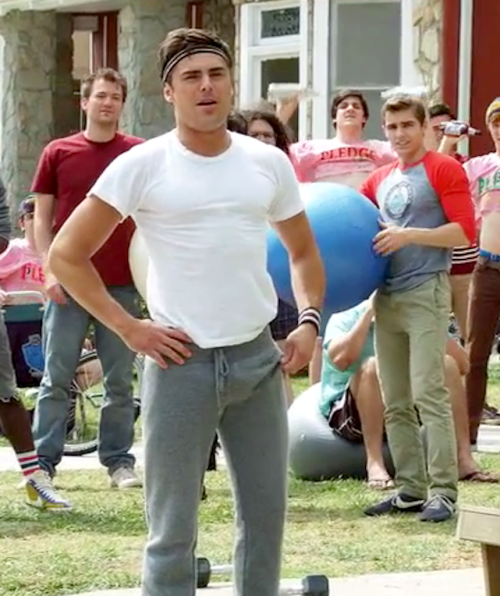 Porn mynewplaidpants:  Zac Efron is bulging all photos