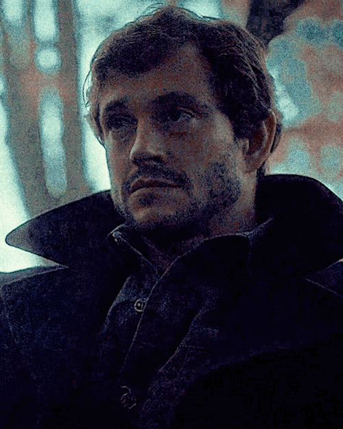 Hannibal And Will Smiling At Each Other (2/2)