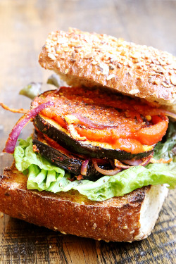 veganrecipecollection:  (via Savory Vegan Eggplant Tomato Burger - Divine Healthy Food)