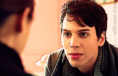 324b21-clone:  eloquent——silence:Orphan Black- Alison Hendrix + Felix Dawkins“True friends can see the hurt in your eyes when everyone else is fooled by your smile.”