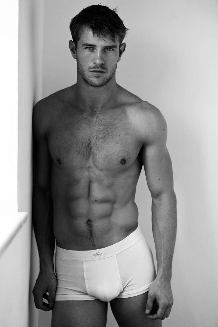 Amazing Male Nudity