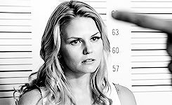  Emma Swan - Both sides of the Law 