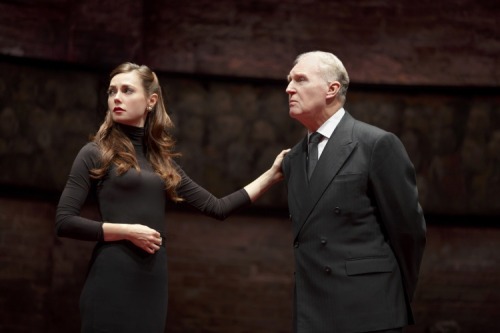 theatreisgoodforthesoul: “King Charles III” by Mike Bartlett Music Box Theatre, 2015 Sta