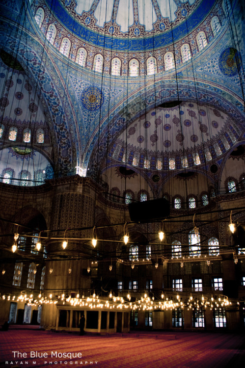 qanafir:The Blue Mosque (by Rayan M.)
