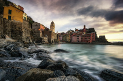 photography-col:  Vernazza Sundown by AaronChoiPhoto