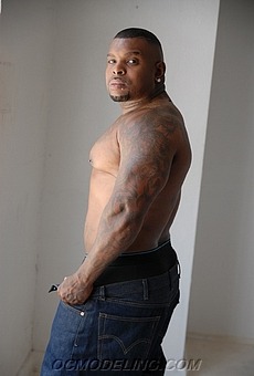 mrs-hoover:  Damn I love Rico Strong   A beautiful, great and sexy man. Perfect. I would love to give my wife in his hands.