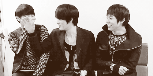 Lmfao poor junsu as always XD