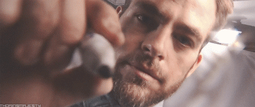 drleonard-mccoy:steamedporkbun:members of the star trek cast sign your blog.//PWAHAHAHAHAHAHAHA//