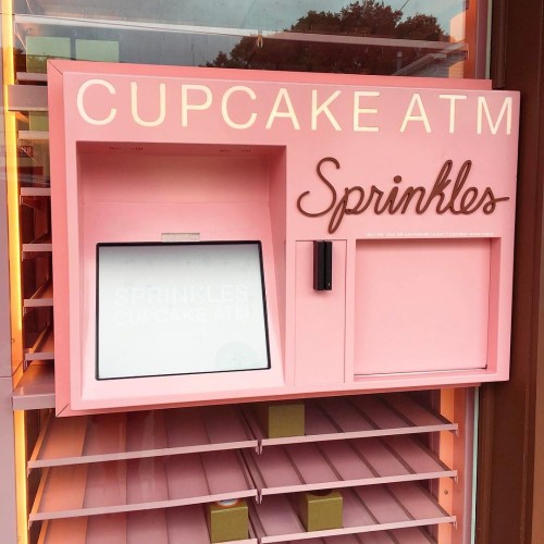 Need so many cupcakes right now! Disappeared for a couple of...