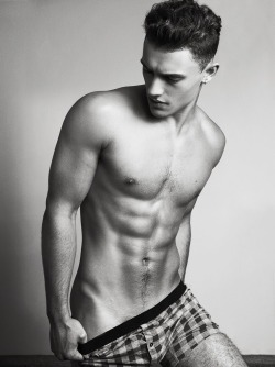 eddy-eddy:  Jordan Goodenough by Dimitris