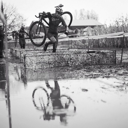 laicepssieinna: From castellicycling - This is CX in Oregon. Kruger’s Farm via @joel_sunderland http