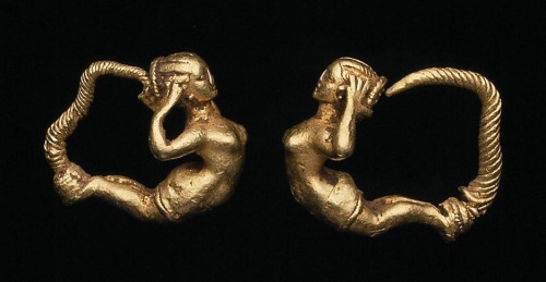 aleyma: Greek, Pair of earrings with female figure, late 4th century BC (source).