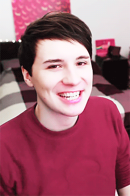 domesticliveshows:18/25 days of pink: dan reacts to his old videos