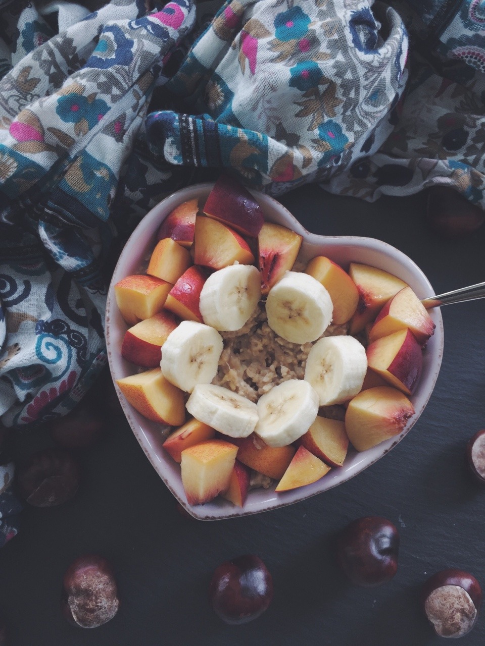 momentsofjuly:  this oatmeal had such a perfect texture🙏🏼✨ creamy banana