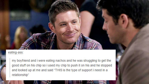livebloggingmydescentintomadness:  Throwing my hat into the ring. Destiel + text posts.