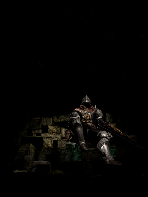 thewitchcraftreader:  Through hell and high water… Incredible high resolution Dark Souls screenshots by Dead End Thrills.
