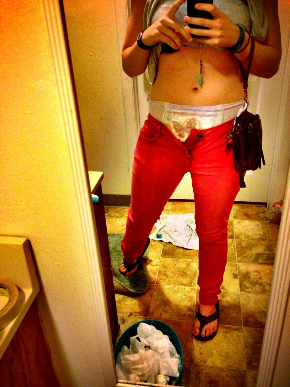 ifiwere3:  aluminum-monster:  At a friendâ€™s house; this was a few nights ago.