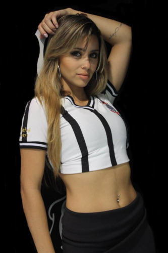 sabor-do-pecado:  Alyne Semensati