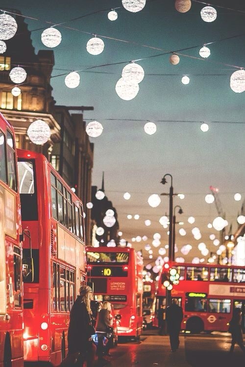 ituoiocchiincontraronoimiei:  Christmas Time 