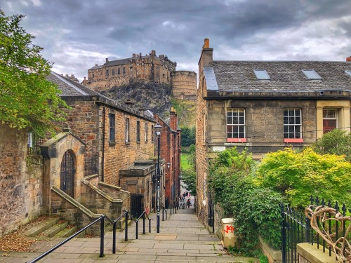 Edinburgh - Scotland (by Catherine Poh Huay Tan) 