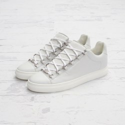 kxxnclothing:  Balenciaga White Arena (summer